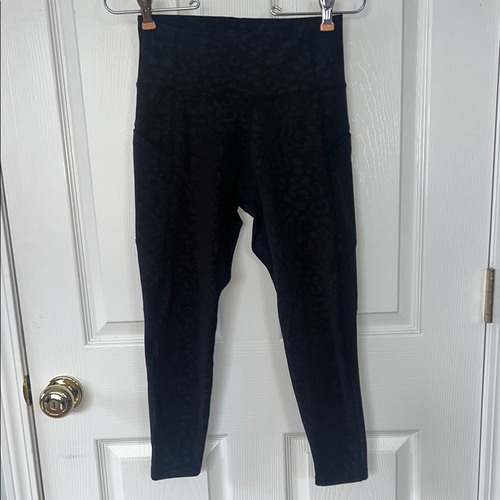 Black Leopard Print High-Waisted Leggings